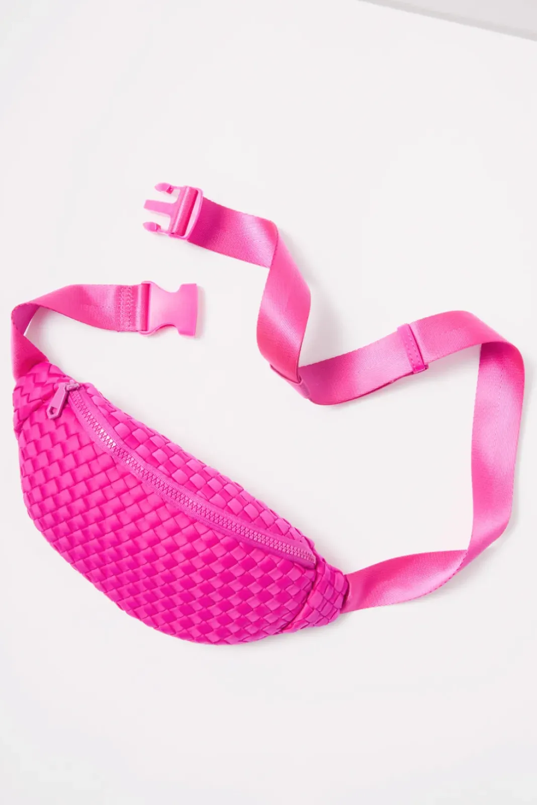 Bags<SOL AND SELENE Aim High Fuchsia