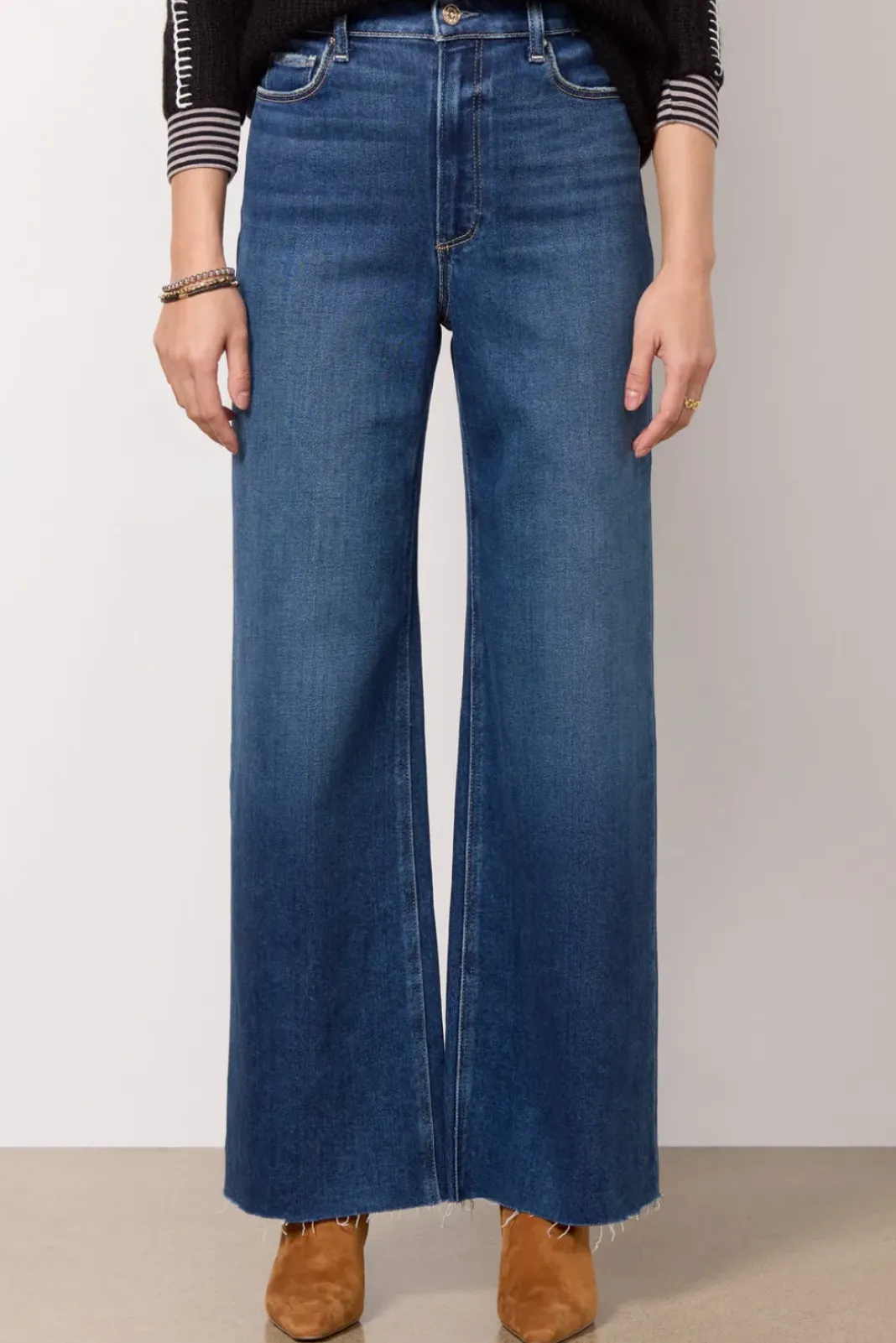 Jeans<PAIGE Anessa 29` Petite Arpeggio