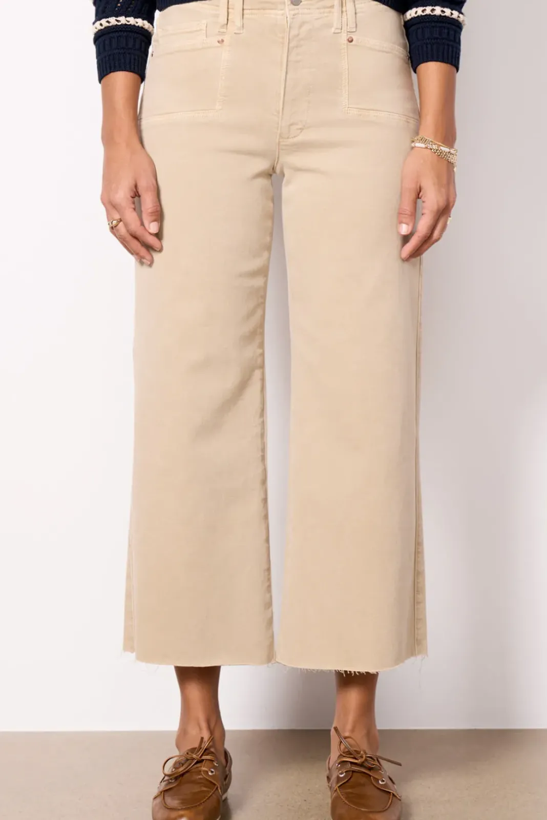 Jeans<PAIGE Anessa w Inset Pockets Vintagesoftsand