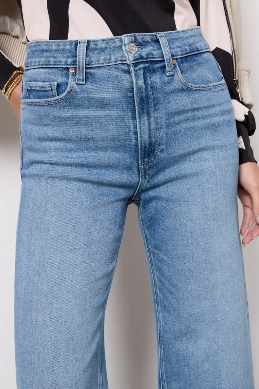 Jeans<PAIGE Anessa w Raw Hem Bebop