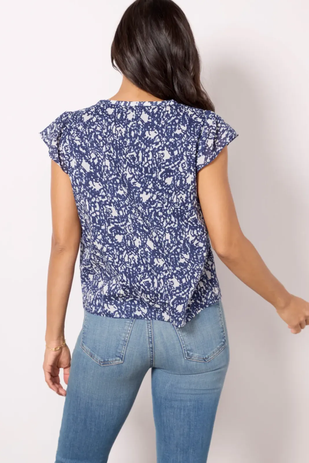 Tops & Tees<EVEREVE Arden Flutter Top Navyprint