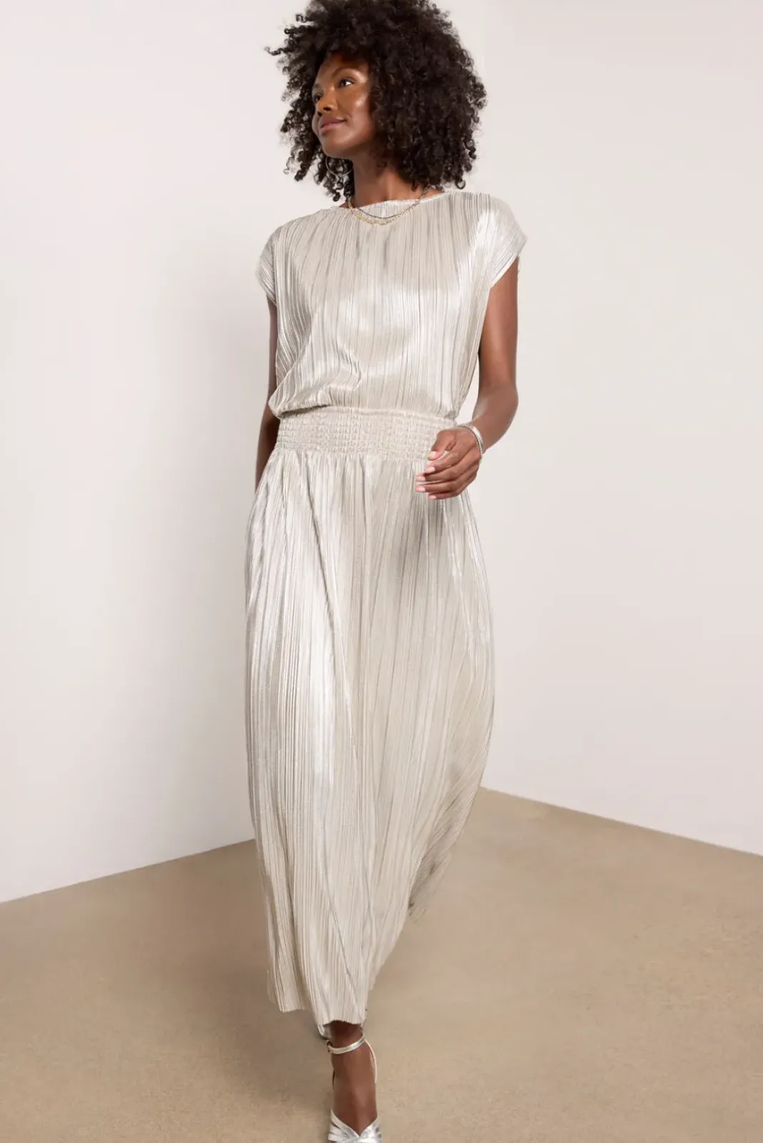 Matching Sets|Tops & Tees<EVEREVE Cait Metallic Plisse Top Silver