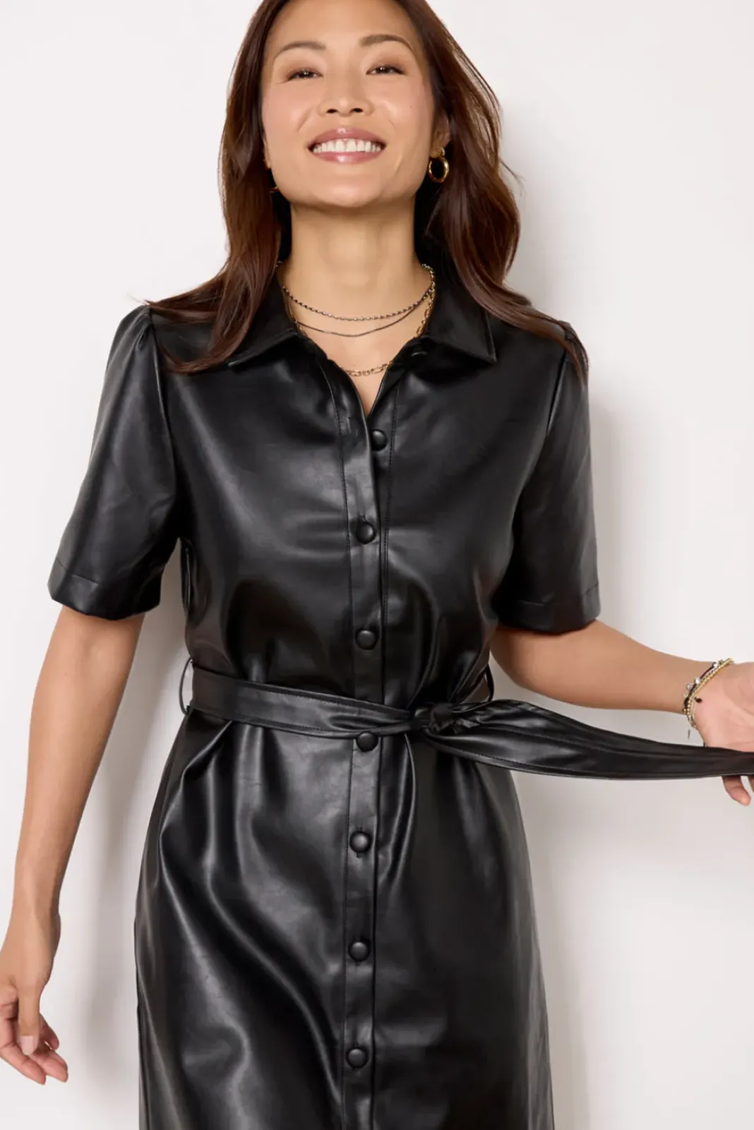 Dresses<EVEREVE Clara Short Vegan Dress Black