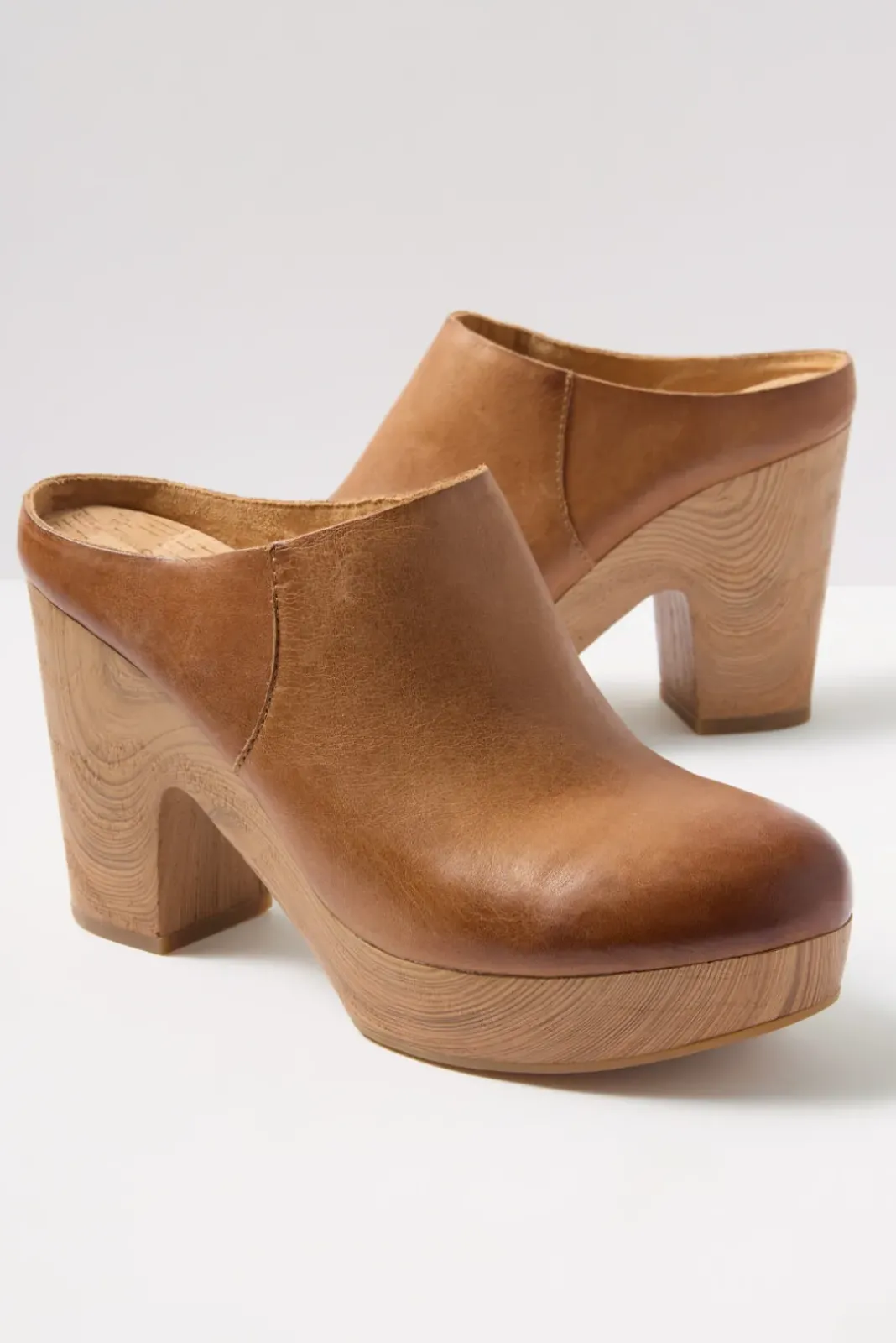 Shoes<KORK EASE Demi II Clog Terra