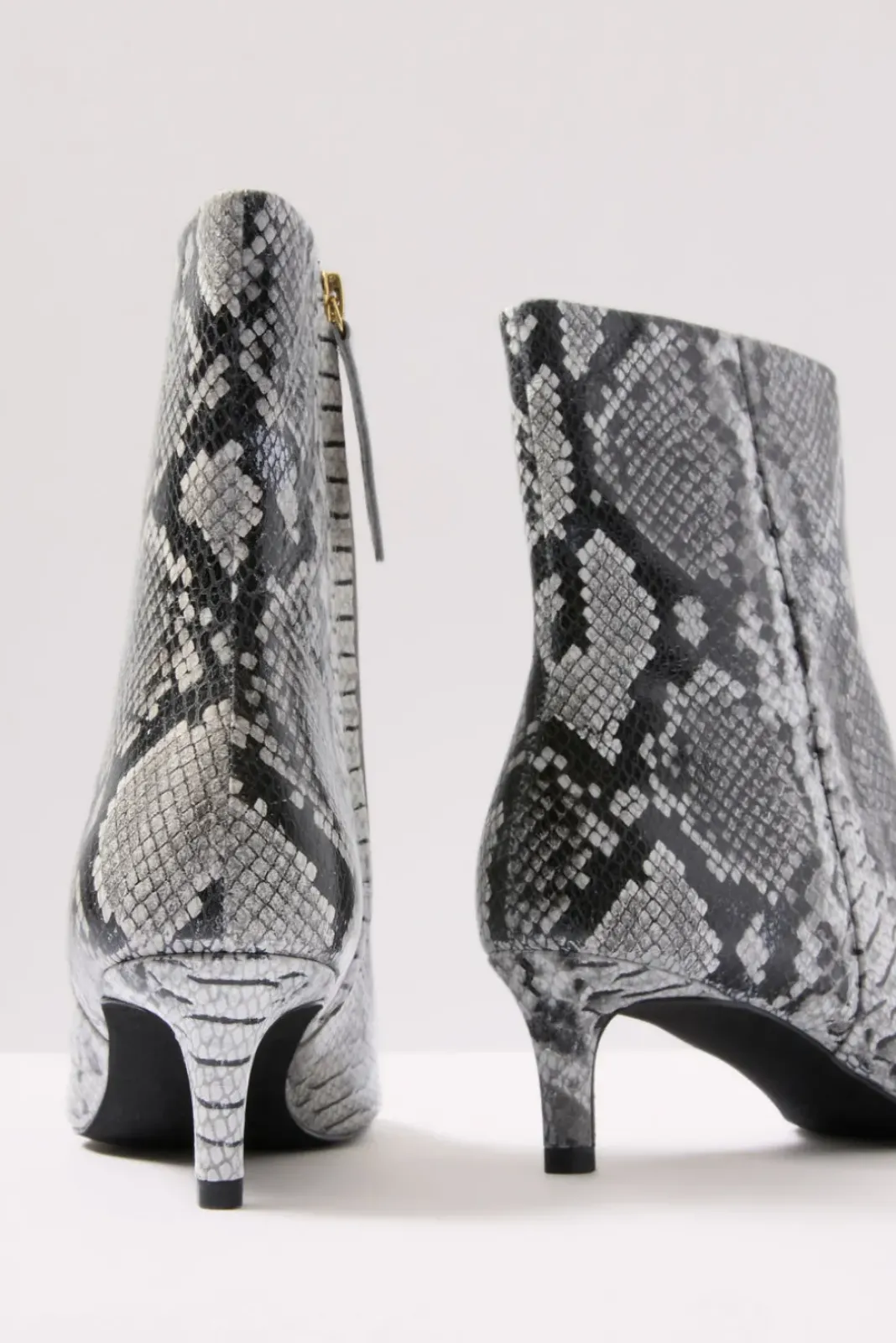 Shoes<SEYCHELLES Dinner Date Bootie Exotic