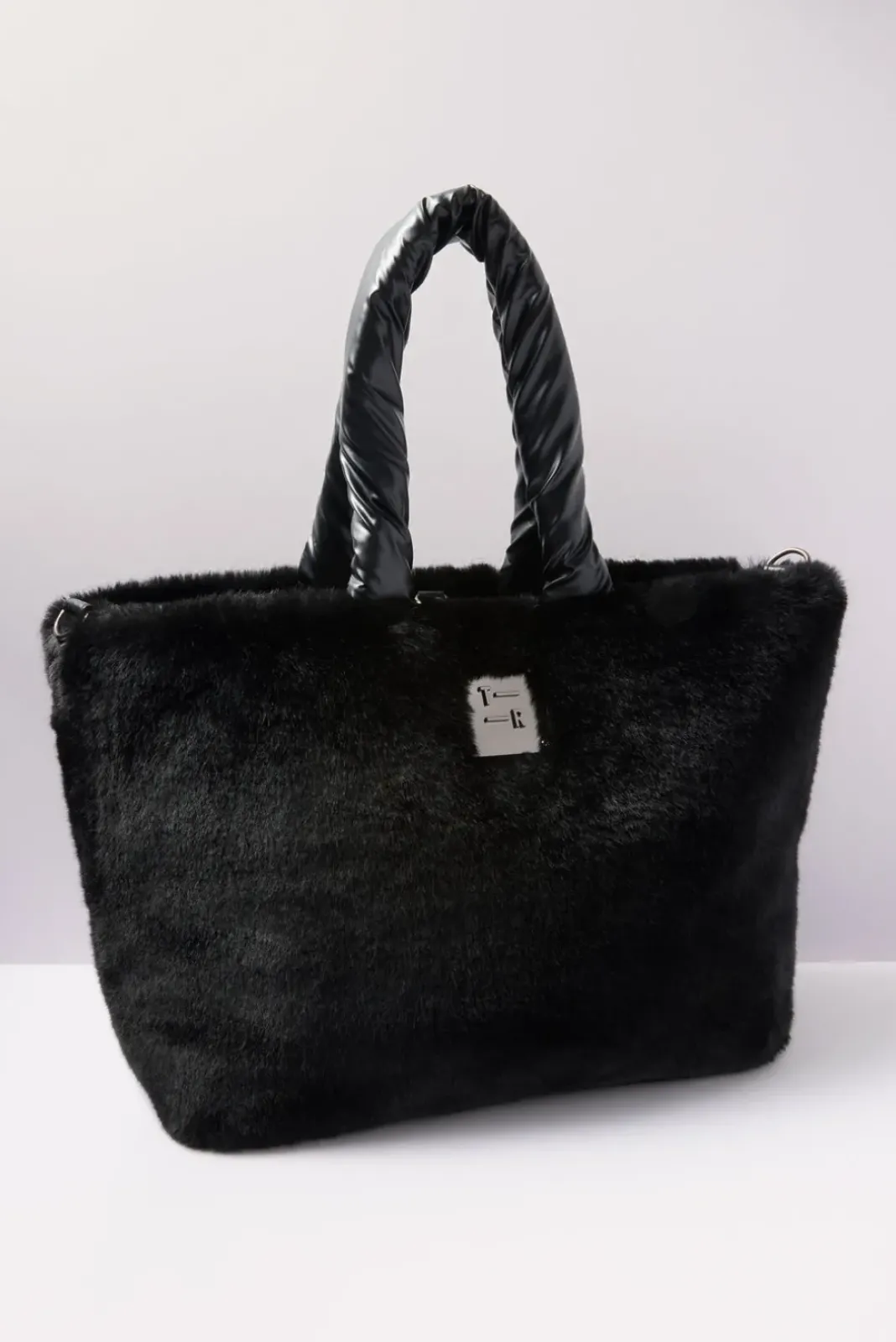 Bags<THINK ROYLN Duplex Reversible Fur Tote Pearlblackfur