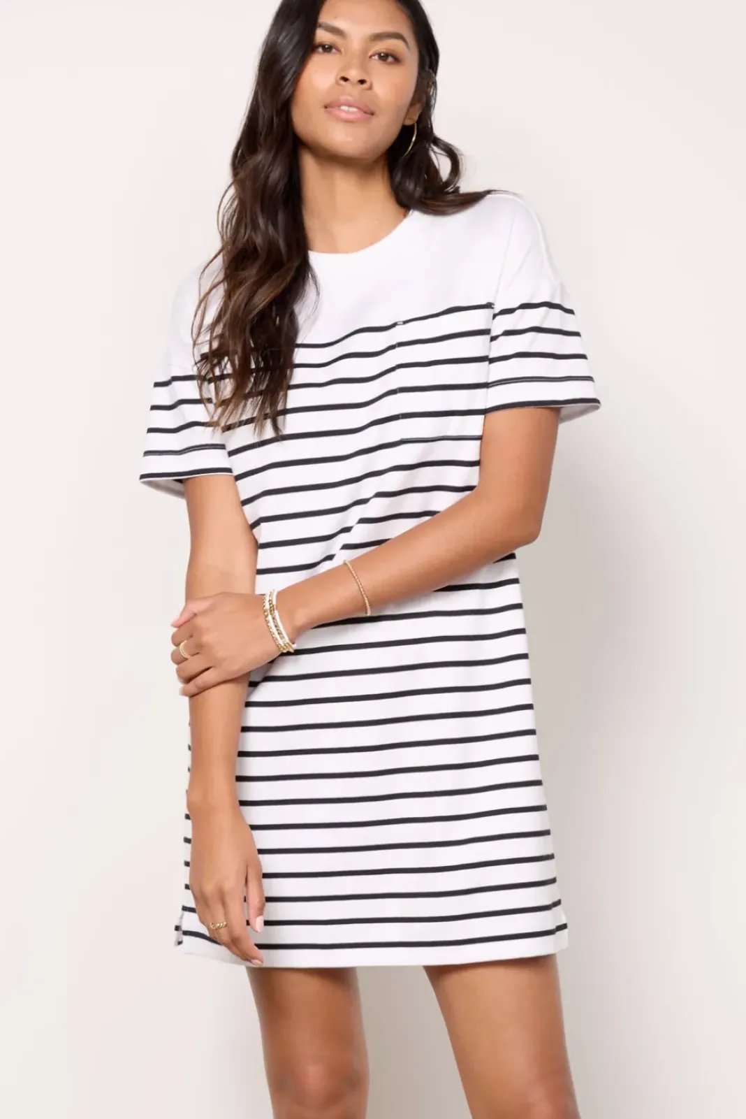 Dresses<EVEREVE Emersyn Dress White/Blackstripe