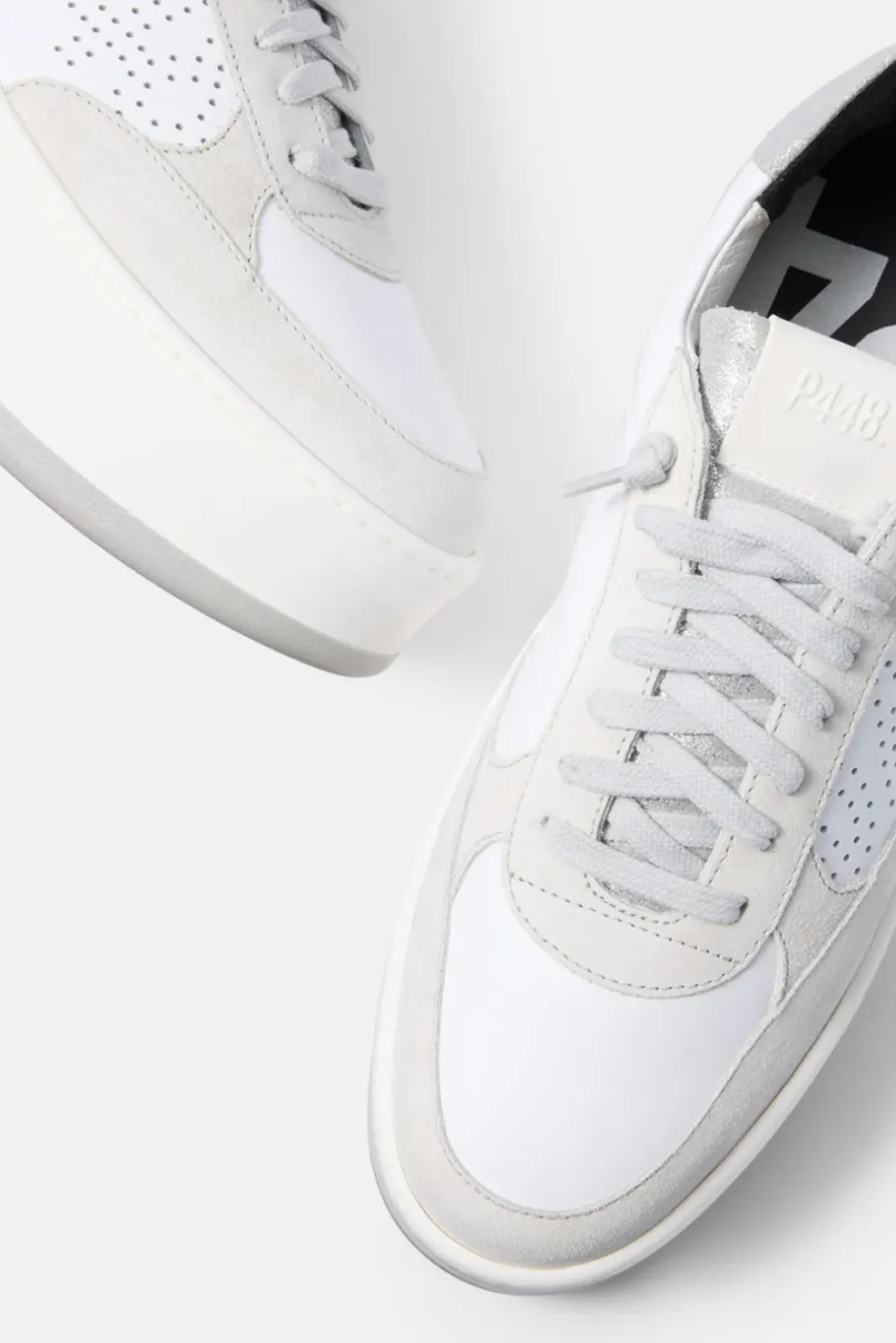 Shoes<P448 Empire Sneaker White/Silver