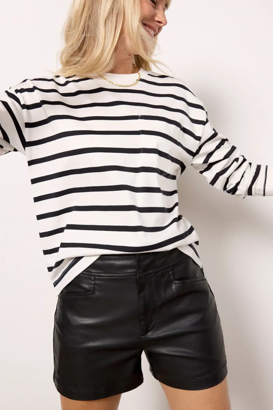 Tops & Tees<EVEREVE Ever Perfect Long Sleeve Offwhite/Black