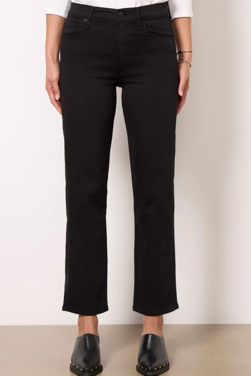 Jeans<RAG AND BONE Flexi Harlow Mid Rise Ankle Straight Black