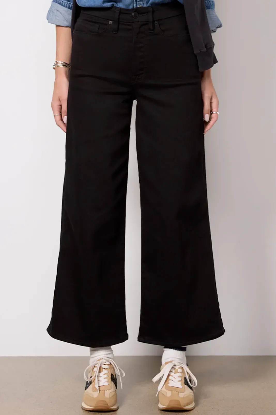 Jeans<GOOD AMERICAN Good Waist Palazzo Crop Black