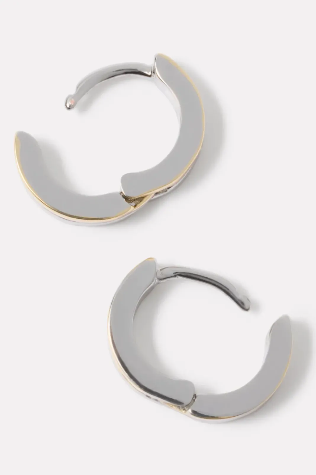 Jewelry<EVEREVE Harlyn Two Tone Huggies Gold/Silver