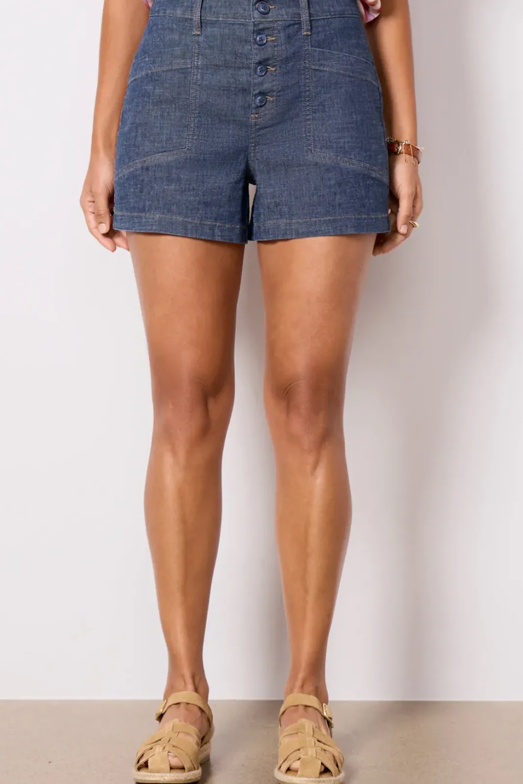 Shorts & Cutoffs<EVEREVE Joelle Stretch Linen Short Stargazer