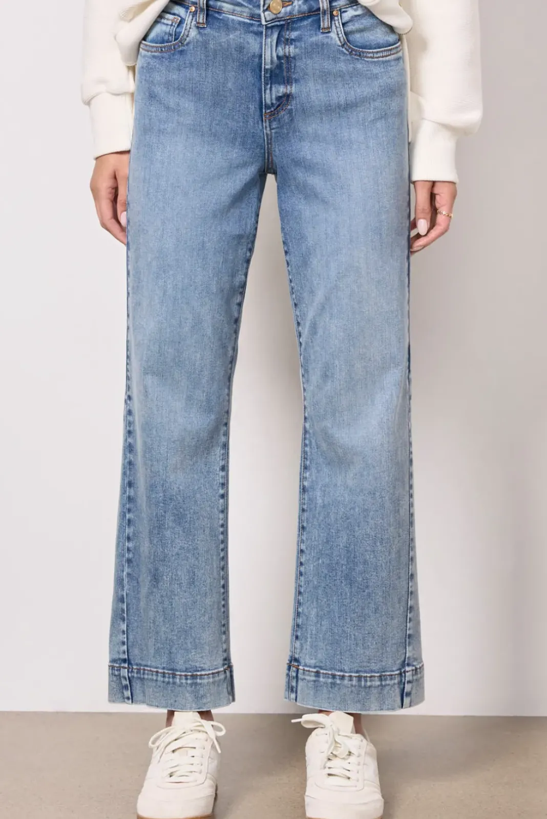 Jeans<KUT FROM THE KLOTH Kelsey Wide Hem Defend