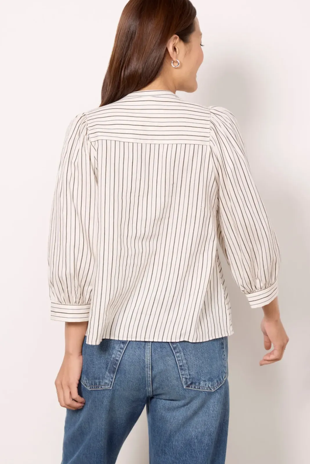 Tops & Tees<BAu0026SH Lioba Shirt Ecru