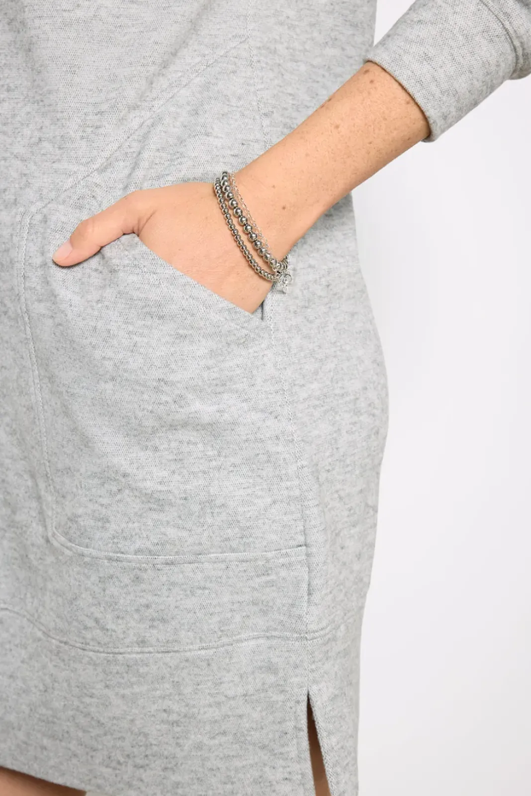 Dresses<EVEREVE Rhodes Sweatshirt Dress Heathergrey