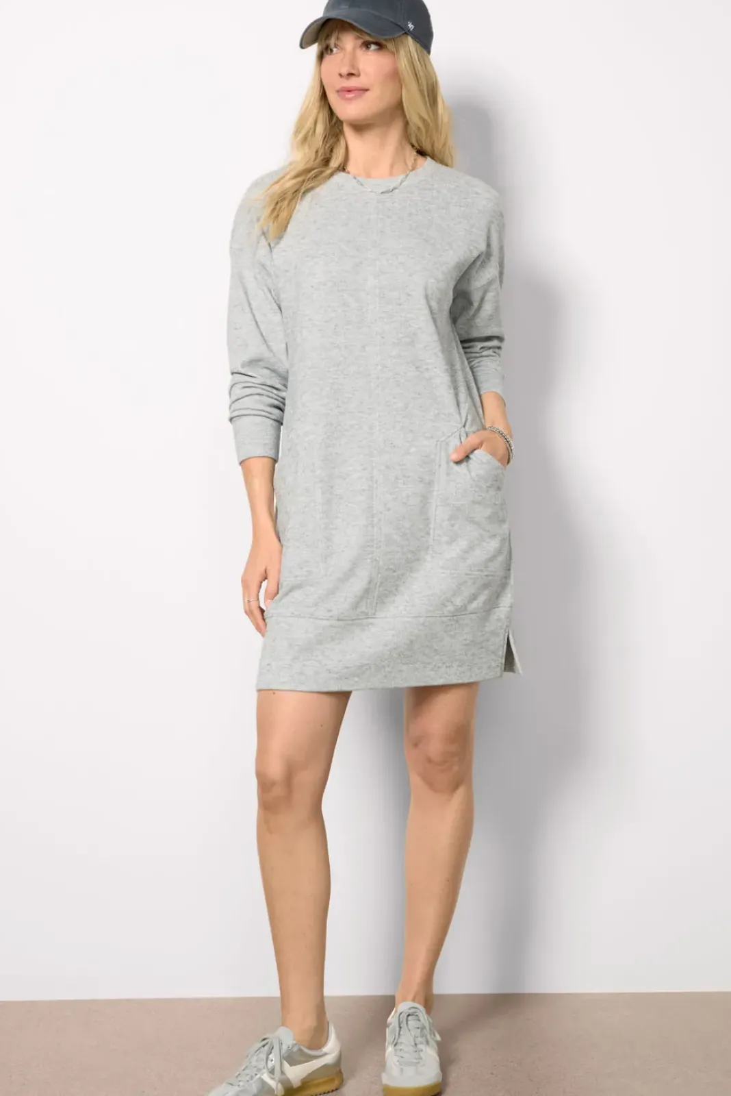 Dresses<EVEREVE Rhodes Sweatshirt Dress Heathergrey