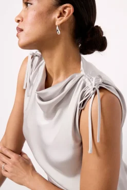 Tops & Tees<EVEREVE Saylor Tie Shoulder Top Silver