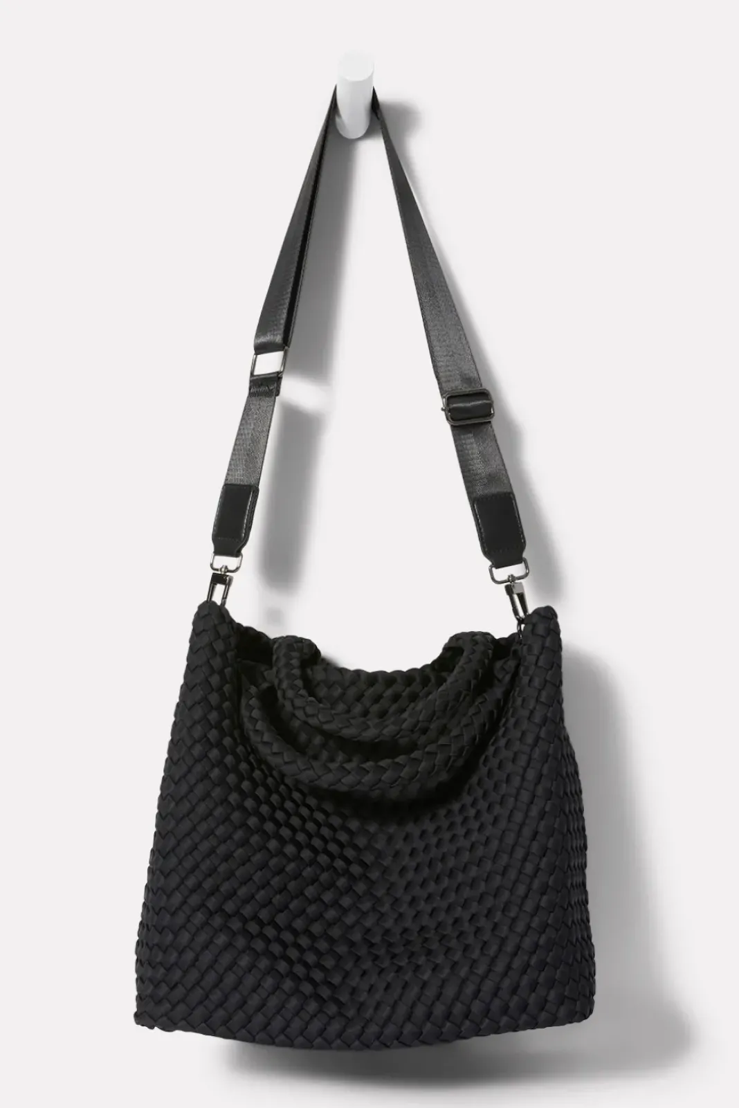 Bags<SOL AND SELENE Sky`s The Limit Medium Tote Black