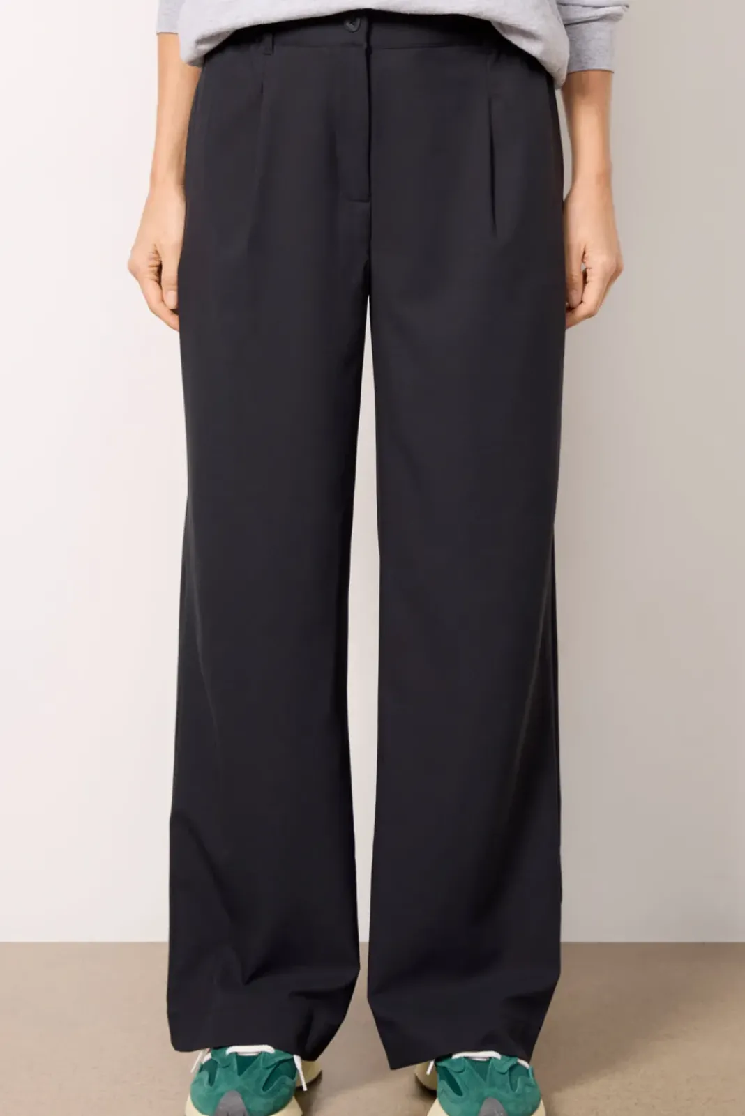 Pants & Leggings<BEYOND YOGA Status Trouser Black