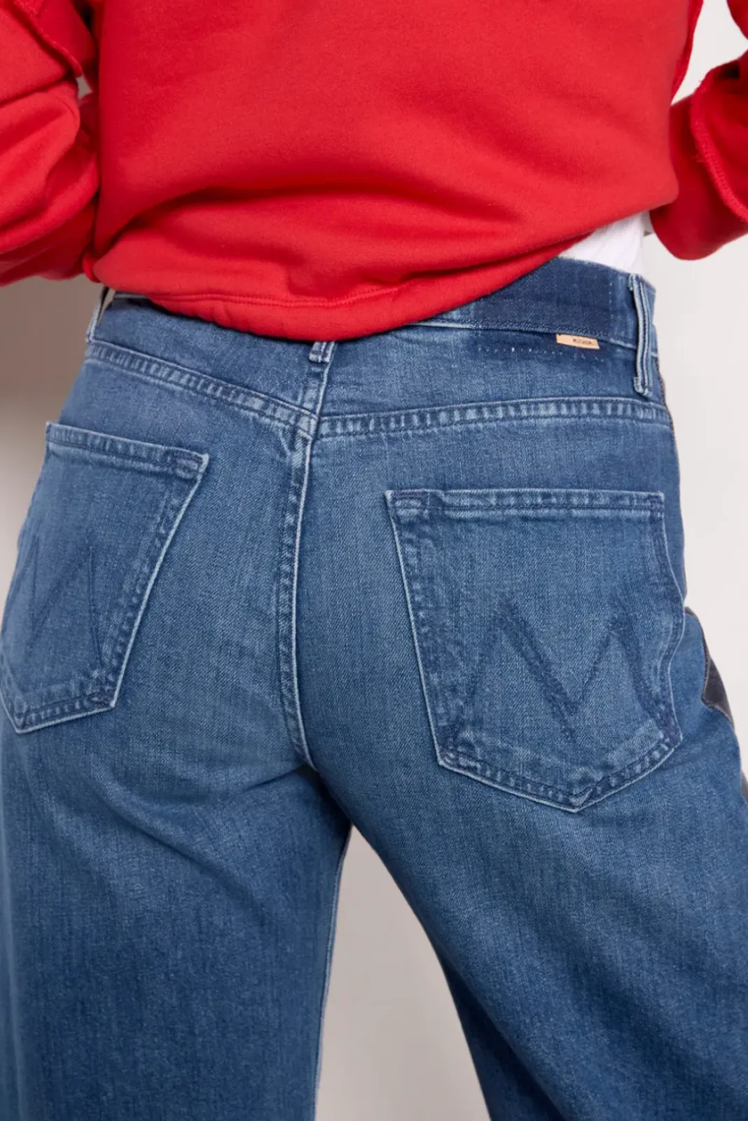 Jeans<MOTHER The Half Pipe Flood Blackandblue