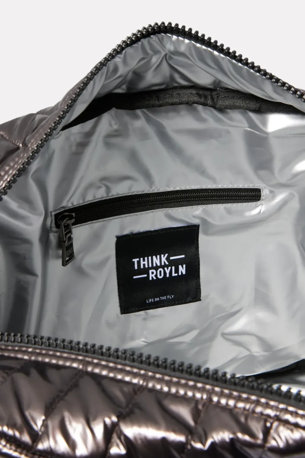 Bags<THINK ROYLN Voyager Tote Darkmochapatent